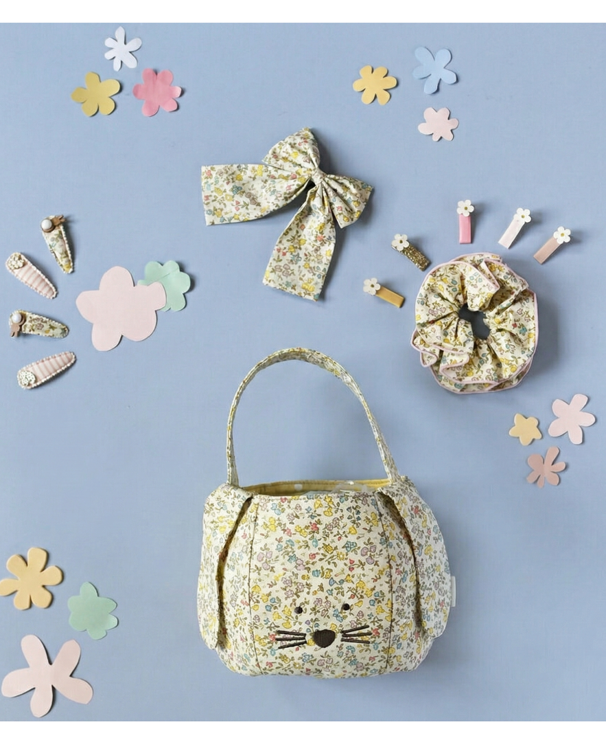 תיק בצורת ארנבת מבד פרחוני ואביזרי שיער פרחוניים לילדות