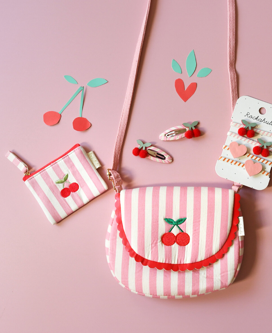 תיק צד, ארנק קטן ואביזרי שיער לילדות בעיתוב מתוק של דובדבנים מבית rockahula kids