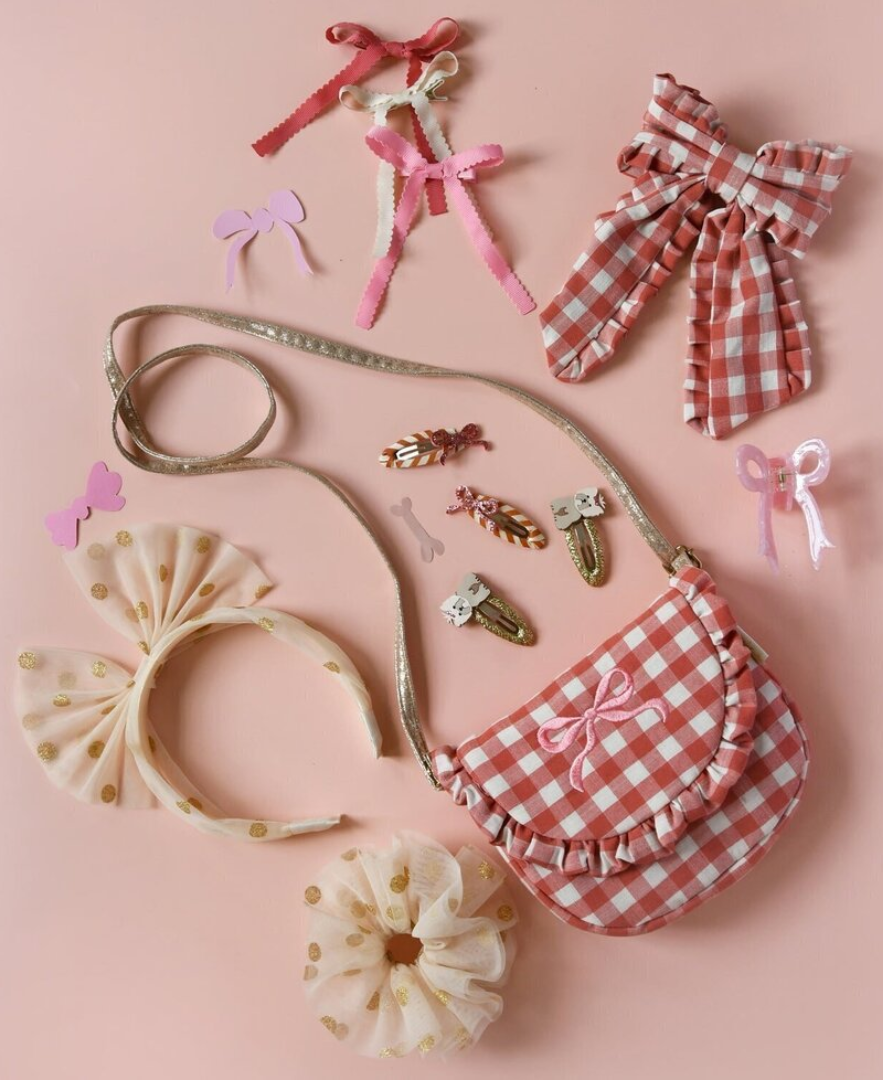 אביזרים מתוקים לילדות מבית Rockahula Kids הבריטית- תיק צד, קשתות, קליפסים, סיכות וגומיות שיער