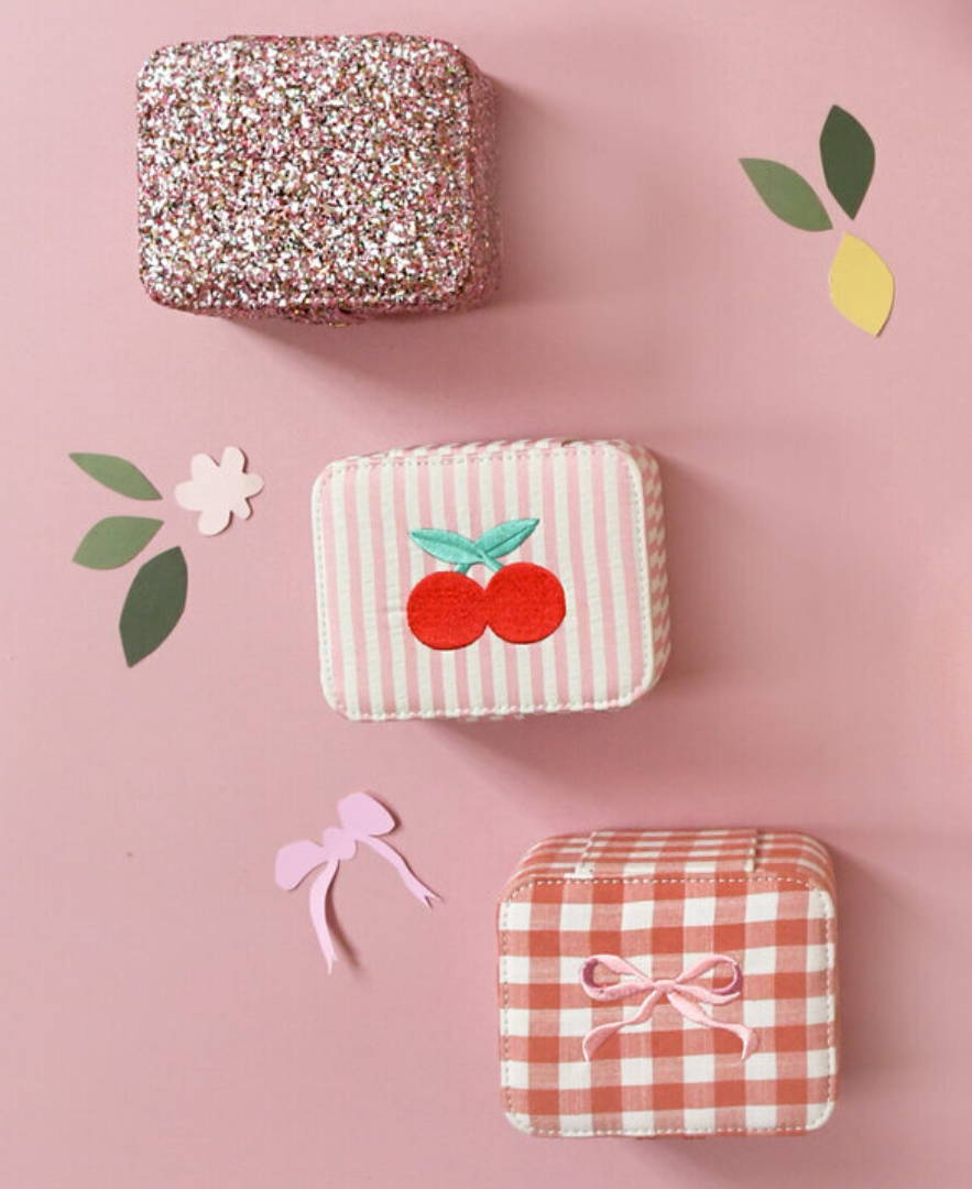 קולקציית קופסאות תכשיטים מתוקות לילדות בסגנון נוסטלגי